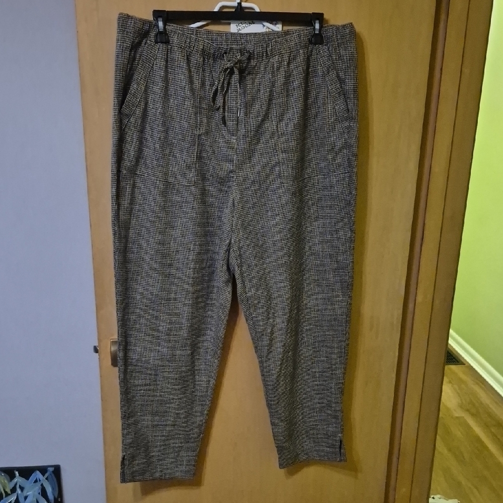 Penningtons Mini Houndstooth Pants Size 18